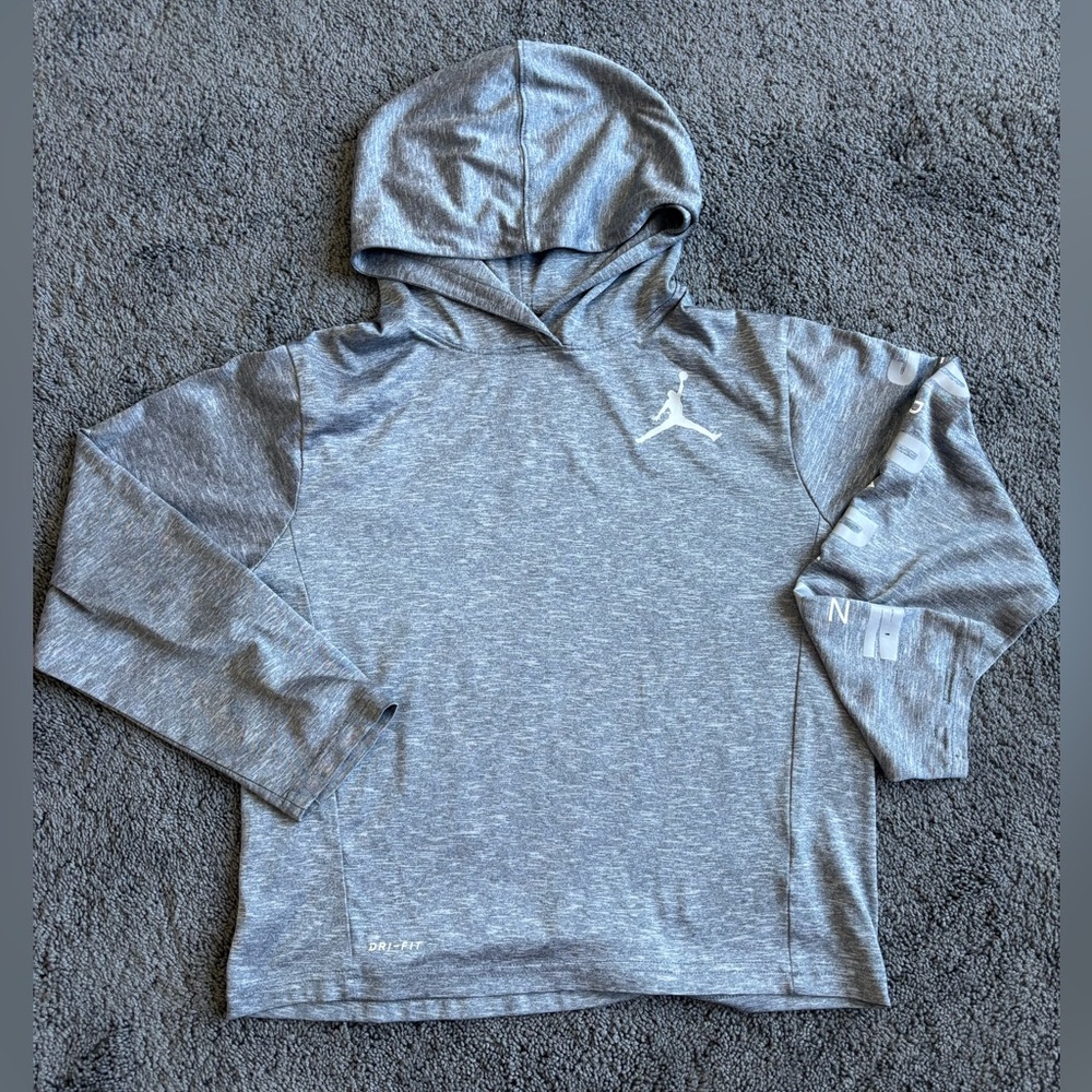 🏈Nike (M) Gray Dri-FIT Lightweight Hoodie🏈